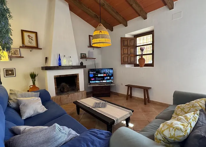Campos Chalet Almogía
