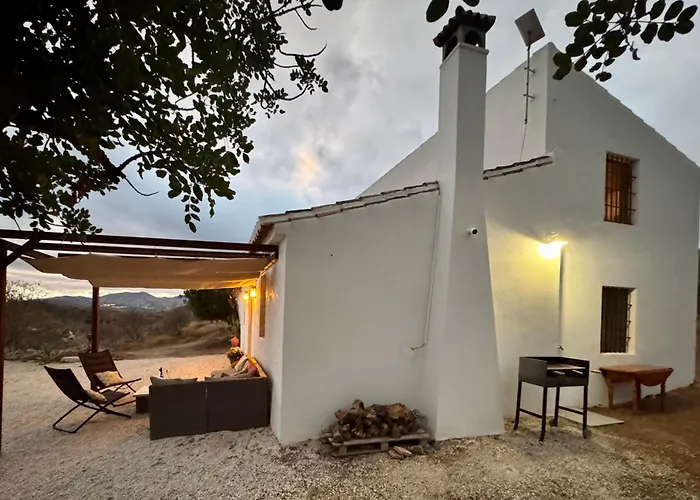 Campos Chalet Almogía
